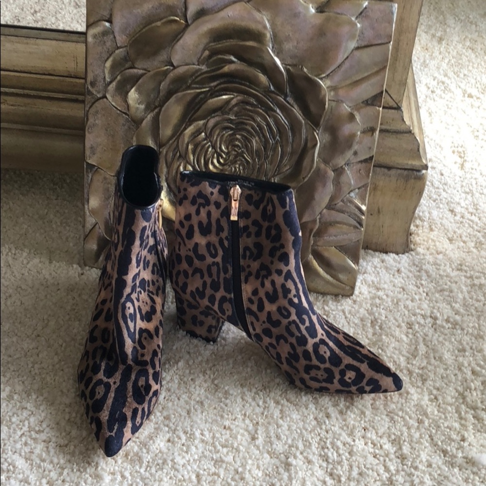 Classy to bohemian to rugged look